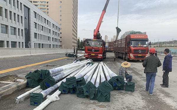 农村庄浪太阳能路灯安装全解析：庭院庄浪太阳能路灯施工指南