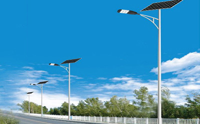 农村道路装庄浪太阳能路灯选多大瓦数实测